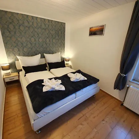 Apartament Fewo-butze 2 Mit Terrasse *